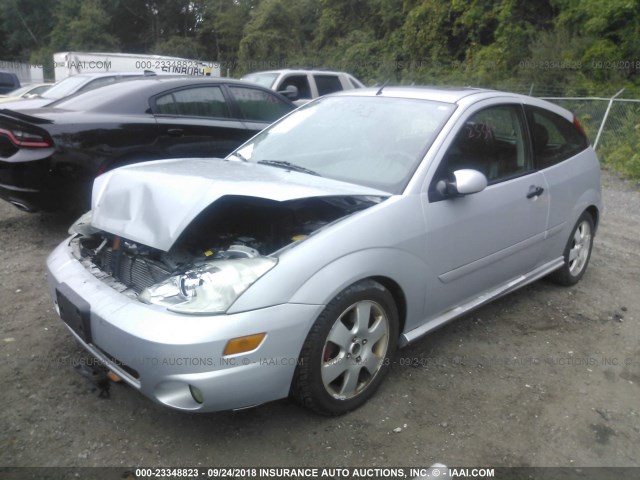 3FAHP39503R159366 - 2003 FORD FOCUS SVT SILVER photo 2