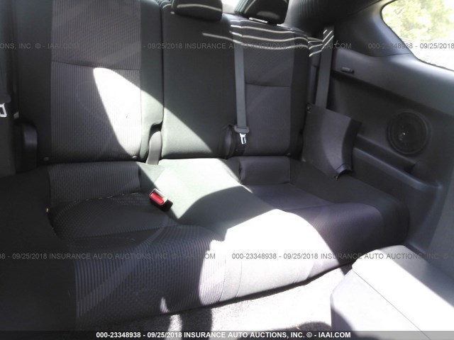 JTKJF5C71C3028958 - 2012 TOYOTA SCION TC 银色 照片 8