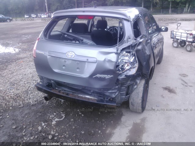 2T1KR32E44C254833 - 2004 TOYOTA COROLLA MATRIX XR GRAY photo 6