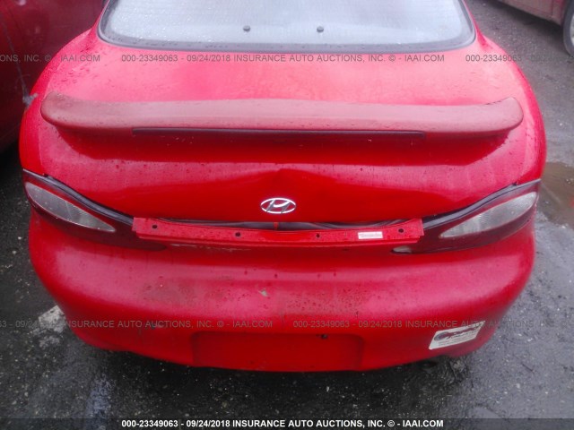 KMHJG24F5XU129053 - 1999 HYUNDAI TIBURON RED photo 6