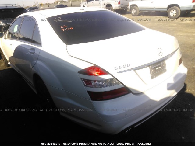 WDDNG71X59A271543 - 2009 MERCEDES-BENZ S 550 WHITE photo 3