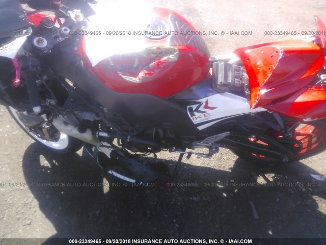 JKAZXCC125A031996 - 2005 KAWASAKI NINJA ZX 10R RED photo 9