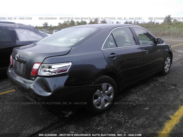 4T1BE46K97U729073 - 2007 TOYOTA CAMRY NEW GENERAT CE/LE/XLE/SE GRAY photo 4