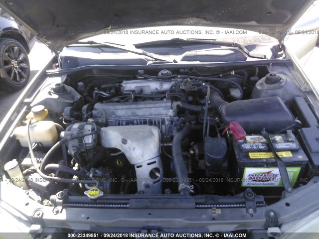 JT2BG22K6W0228617 - 1998 TOYOTA CAMRY CE/LE/XLE 灰色 照片 10