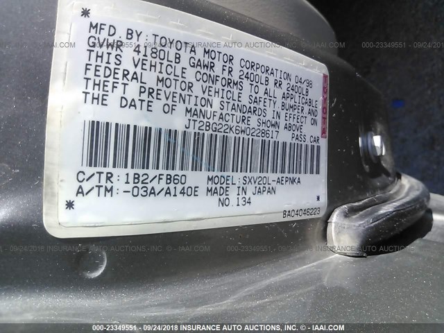 JT2BG22K6W0228617 - 1998 TOYOTA CAMRY CE/LE/XLE 灰色 照片 9