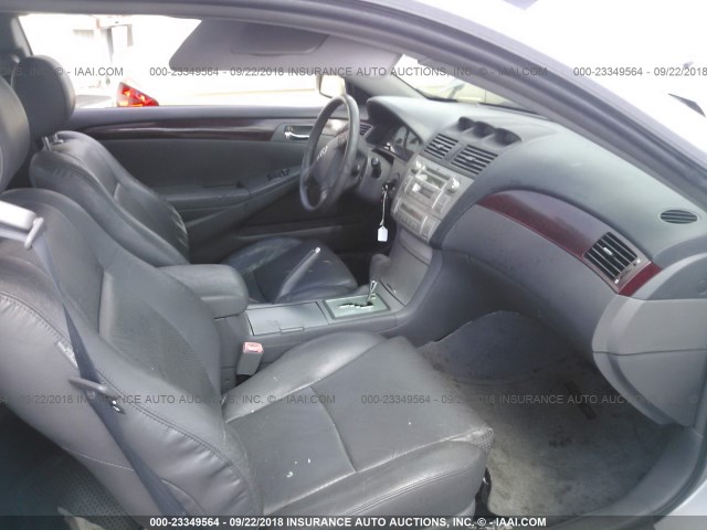 4T1CE38P05U962862 - 2005 TOYOTA CAMRY SOLARA SE/SLE Gümüş foto 5