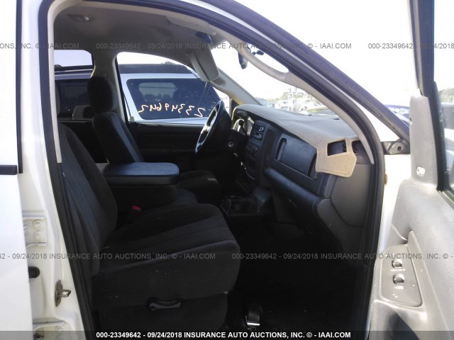 3D7KA28D33G736168 - 2003 DODGE RAM 2500 ST/SLT 白色 照片 5