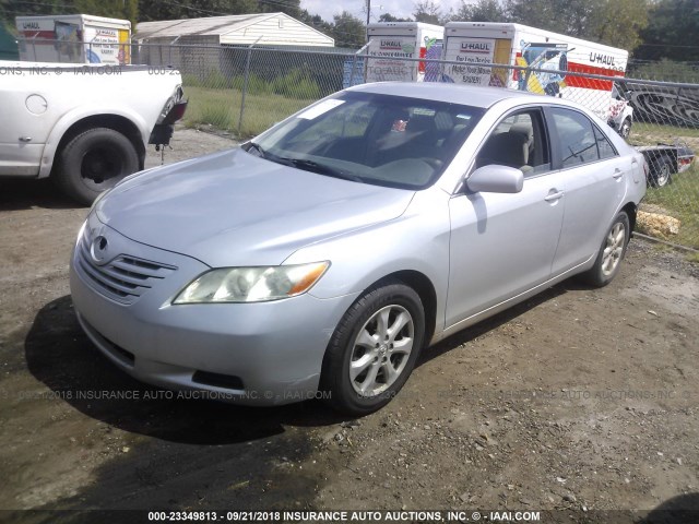 4T1BE46K47U649681 - 2007 TOYOTA CAMRY NEW GENERAT CE/LE/XLE/SE SILVER photo 2