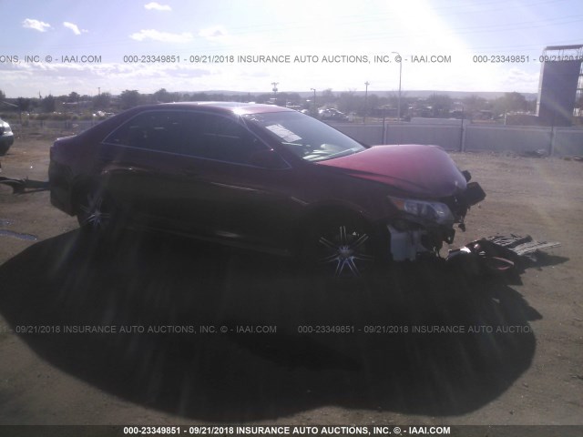 4T1BF1FK8CU503693 - 2012 TOYOTA CAMRY SE/LE/XLE 红色 照片 1