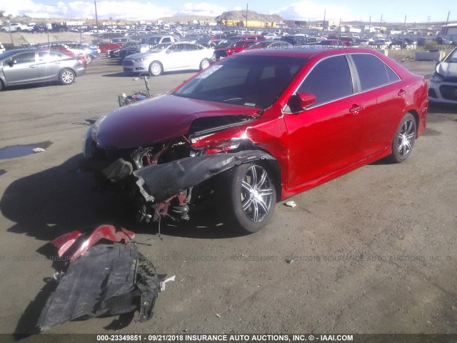 4T1BF1FK8CU503693 - 2012 TOYOTA CAMRY SE/LE/XLE 红色 照片 2