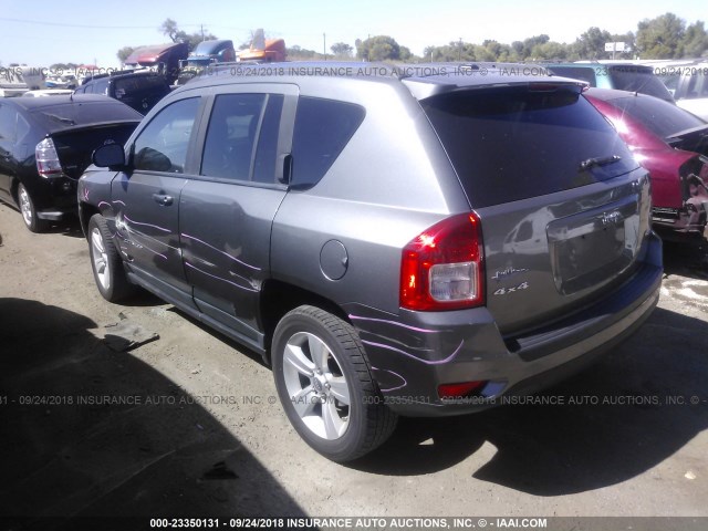 1J4NF1FB3BD244637 - 2011 JEEP COMPASS SPORT GRAY photo 3