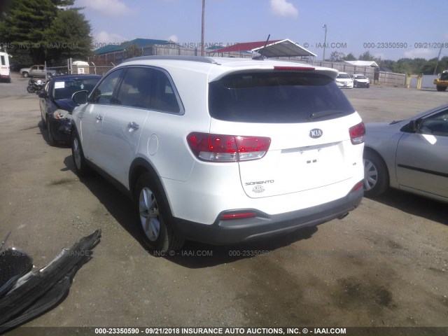 5XYPGDA59HG188292 - 2017 KIA SORENTO LX/L WHITE photo 3