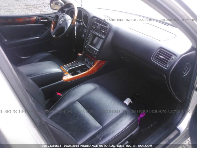 JT8BL69S240015286 - 2004 LEXUS GS 430 SILVER photo 5