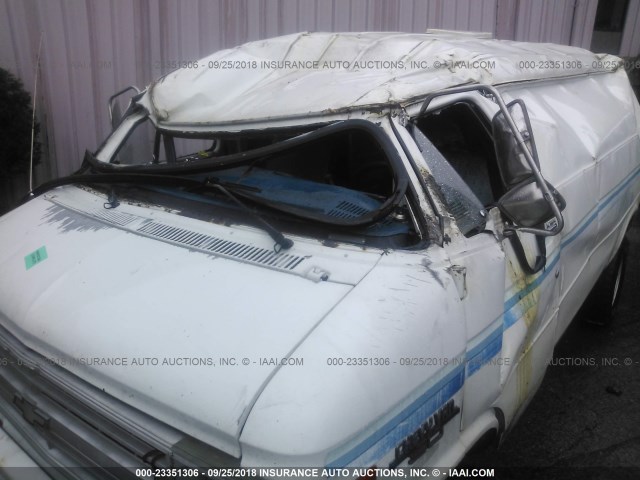 2GCGG35J7K4142784 - 1989 CHEVROLET G30 WHITE photo 6