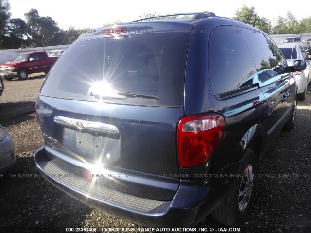 1A4GP45R36B581526 - 2006 CHRYSLER TOWN & COUNTRY  BLUE photo 4