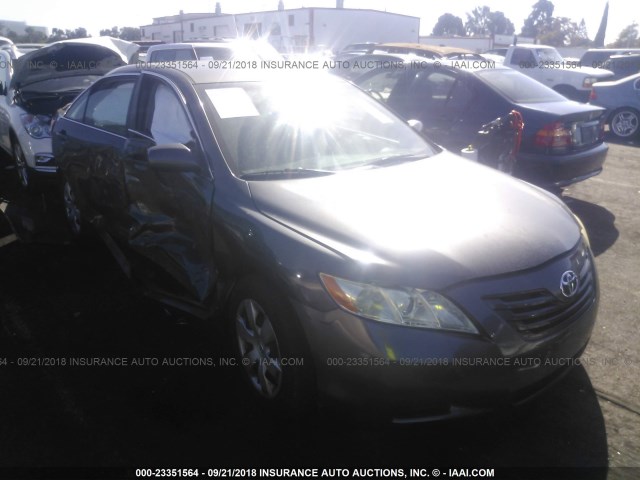 4T4BE46K09R052018 - 2009 TOYOTA CAMRY SE/LE/XLE GRAY photo 1