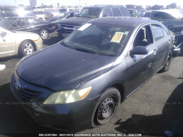 4T4BE46K09R052018 - 2009 TOYOTA CAMRY SE/LE/XLE GRAY photo 2