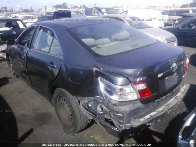4T4BE46K09R052018 - 2009 TOYOTA CAMRY SE/LE/XLE GRAY photo 3