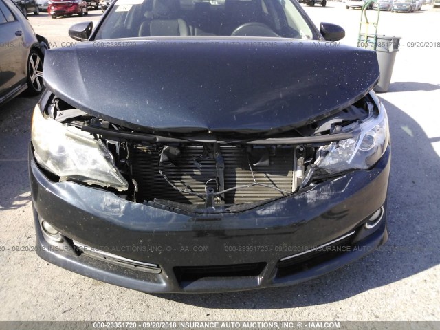 4T1BF1FK3CU511801 - 2012 TOYOTA CAMRY SE/LE/XLE 深蓝色 照片 6