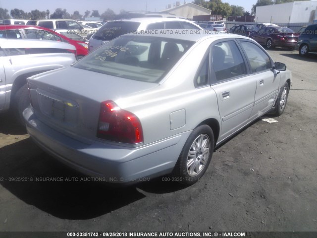 YV1TS59H641376144 - 2004 VOLVO S80 2.5T GRAY photo 4