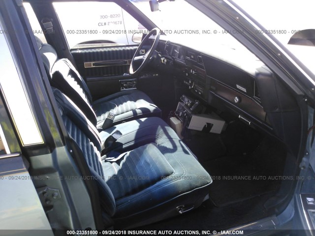 1G1BU51H6HX189635 - 1987 CHEVROLET CAPRICE CLASSIC BROUGHAM Light Blue photo 5