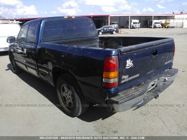 2GCEC19T521184987 - 2002 CHEVROLET SILVERADO C1500 BLUE photo 3