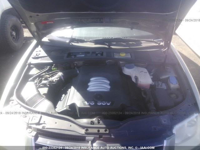 WVWRH63B02P120746 - 2002 VOLKSWAGEN PASSAT GLX 绿色 照片 10