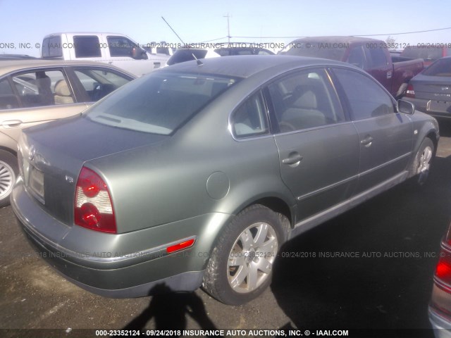 WVWRH63B02P120746 - 2002 VOLKSWAGEN PASSAT GLX 绿色 照片 4