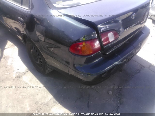 1NXBR12EXXZ259011 - 1999 TOYOTA COROLLA VE/CE/LE 绿色 照片 6