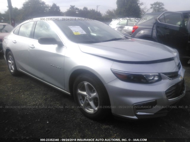 1G1ZB5STXHF255259 - 2017 CHEVROLET MALIBU LS 银色 照片 1