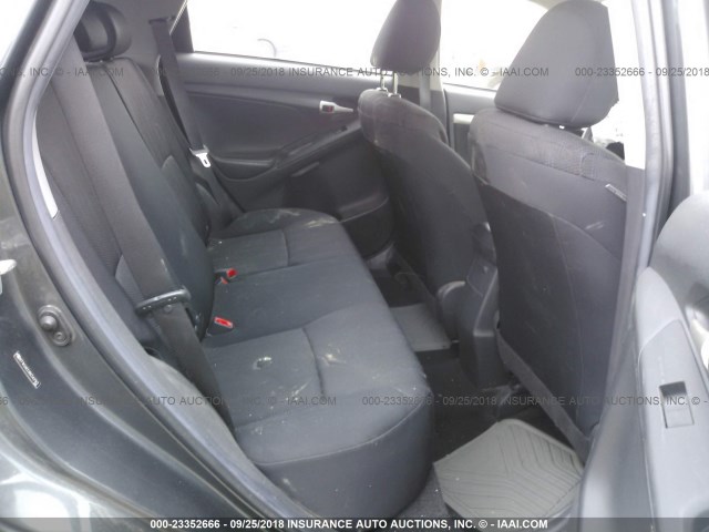 2T1KU4EE8BC542142 - 2011 TOYOTA COROLLA MATRIX  GRAY photo 8