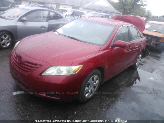 4T1BE46K07U184011 - 2007 TOYOTA CAMRY NEW GENERAT CE/LE/XLE/SE RED photo 2