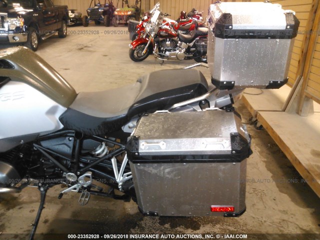 WB10A1206EZ095311 - 2014 BMW R1200 GS ADVENTURE GRAY photo 6