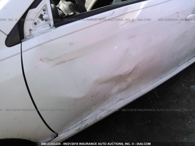 JTKDE167150021422 - 2005 TOYOTA SCION TC 白色 照片 6