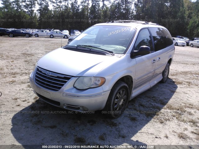 2C4GP64L75R341586 - 2005 CHRYSLER TOWN & COUNTRY LIMITED SILVER photo 2
