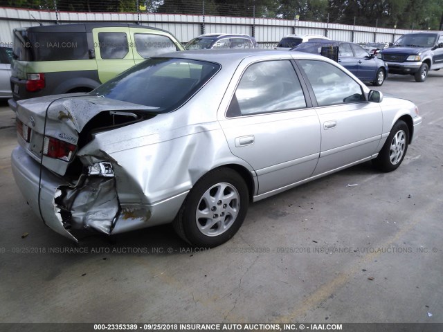 4T1BG22KX1U090262 - 2001 TOYOTA CAMRY CE/LE/XLE 银色 照片 4