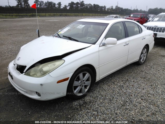 JTHBA30G655091840 - 2005 LEXUS ES 330 WHITE photo 2