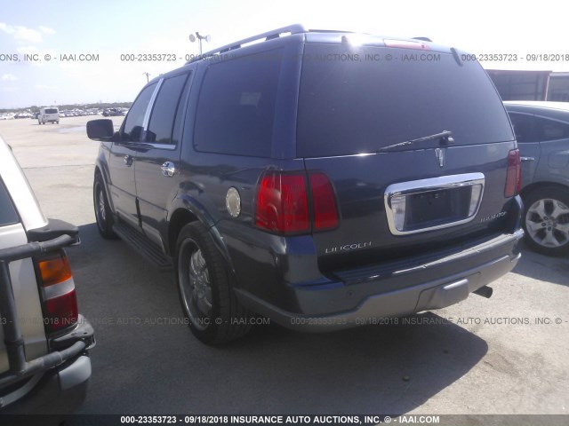 5LMFU27RX4LJ21680 - 2004 LINCOLN NAVIGATOR Blau Foto 3