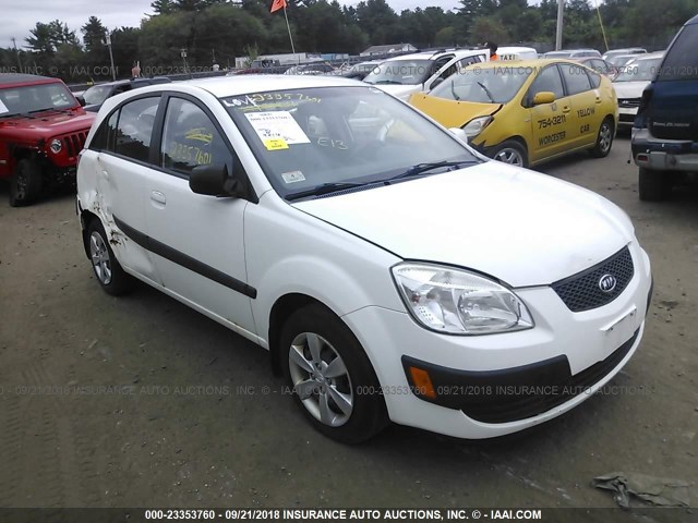 KNADE243296547457 - 2009 KIA RIO 5 SX WHITE photo 1