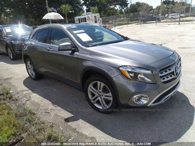 WDCTG4EB6JJ468699 - 2018 MERCEDES-BENZ GLA 250 GRAY photo 1