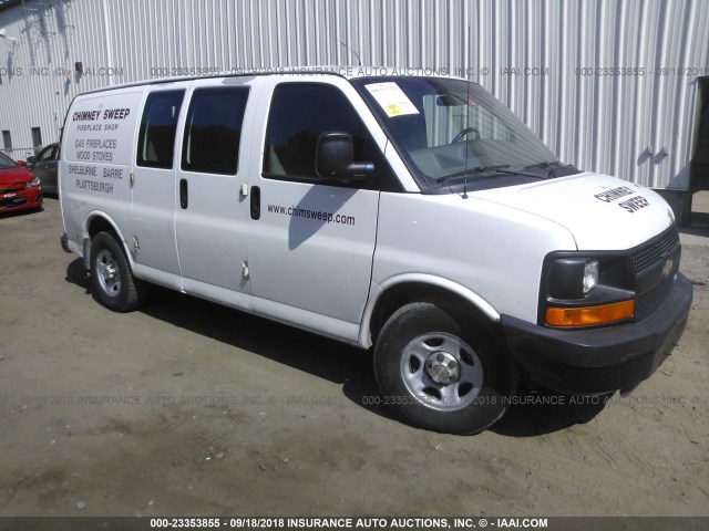 1GCFH154781209035 - 2008 CHEVROLET EXPRESS G1500  WHITE photo 1