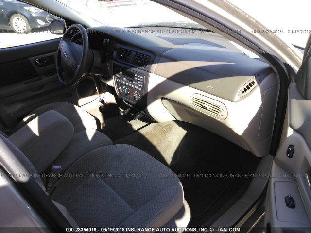 1FAFP52242A213649 - 2002 FORD TAURUS LX GRAY photo 5