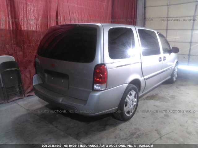 1GNDV23W58D130477 - 2008 CHEVROLET UPLANDER LS SILVER photo 4