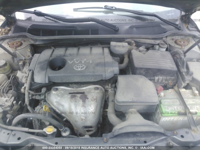 4T4BF3EK4AR065769 - 2010 TOYOTA CAMRY SE/LE/XLE ნაცრისფერი ფოტო 10