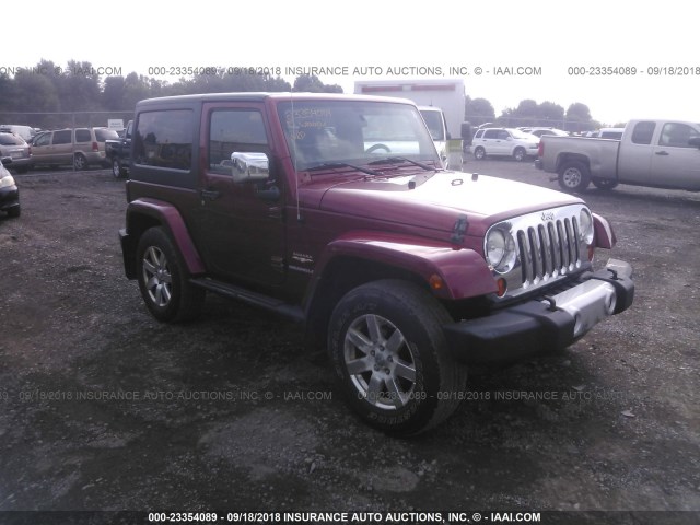 1C4GJWBG3CL116126 - 2012 JEEP WRANGLER SAHARA RED photo 1