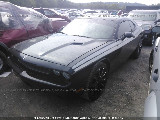 2B3CJ4DV6AH320560 - 2010 DODGE CHALLENGER SE BLACK photo 2