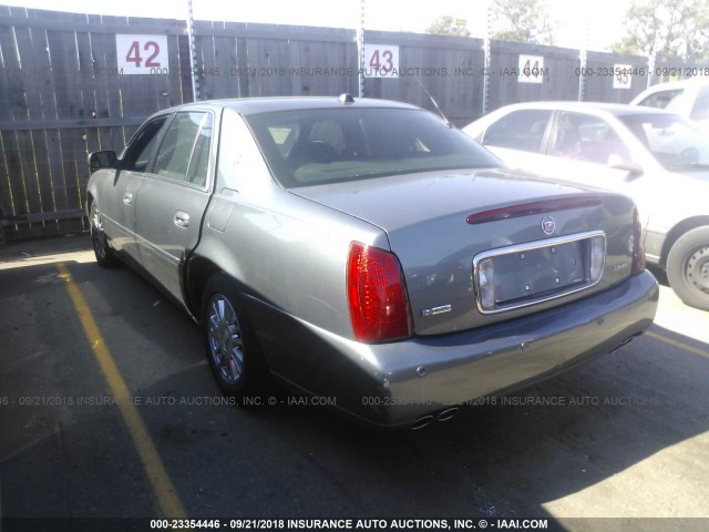 1G6KE57Y44U188820 - 2004 CADILLAC DEVILLE DHS GRAY photo 3