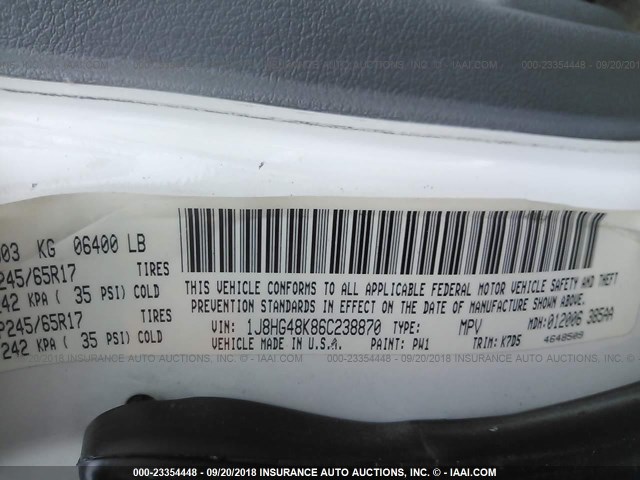 1J8HG48K86C238870 - 2006 JEEP COMMANDER WHITE photo 9