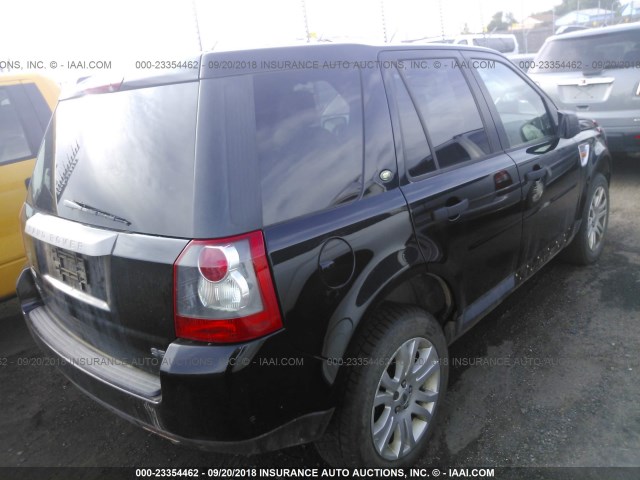 SALFP24N18H040990 - 2008 LAND ROVER LR2 SE BLACK photo 4