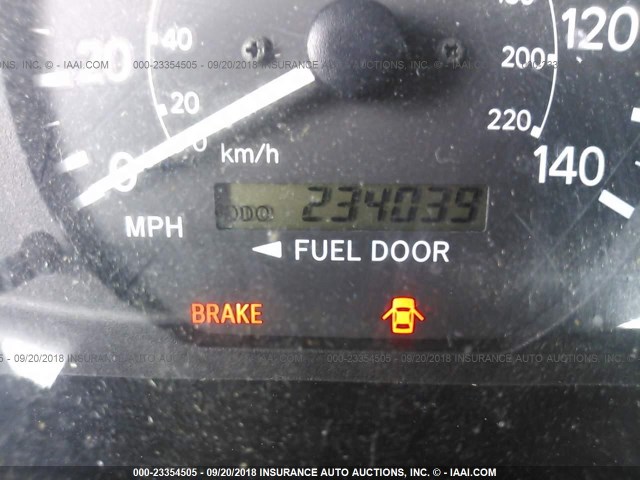 4T1BG22K91U841724 - 2001 TOYOTA CAMRY CE/LE/XLE 银色 照片 7